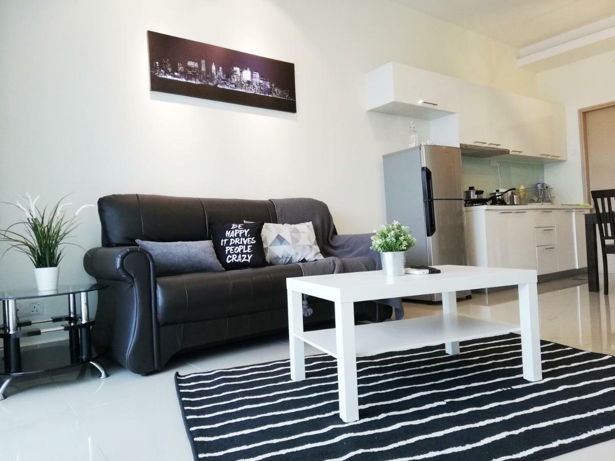 Ara Damansara Oasis Residence, Specious Home 4-8Pax, 8Min Subang Airport, 10Min Sunway Петалинг Джая Екстериор снимка