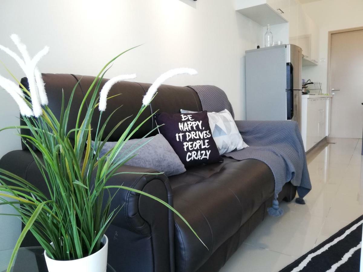 Ara Damansara Oasis Residence, Specious Home 4-8Pax, 8Min Subang Airport, 10Min Sunway Петалинг Джая Екстериор снимка