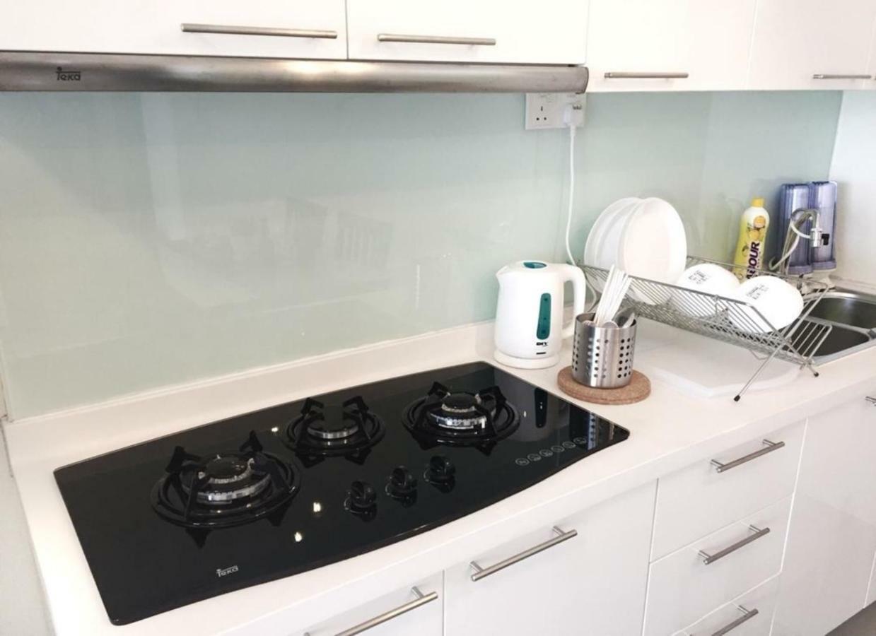 Ara Damansara Oasis Residence, Specious Home 4-8Pax, 8Min Subang Airport, 10Min Sunway Петалинг Джая Екстериор снимка
