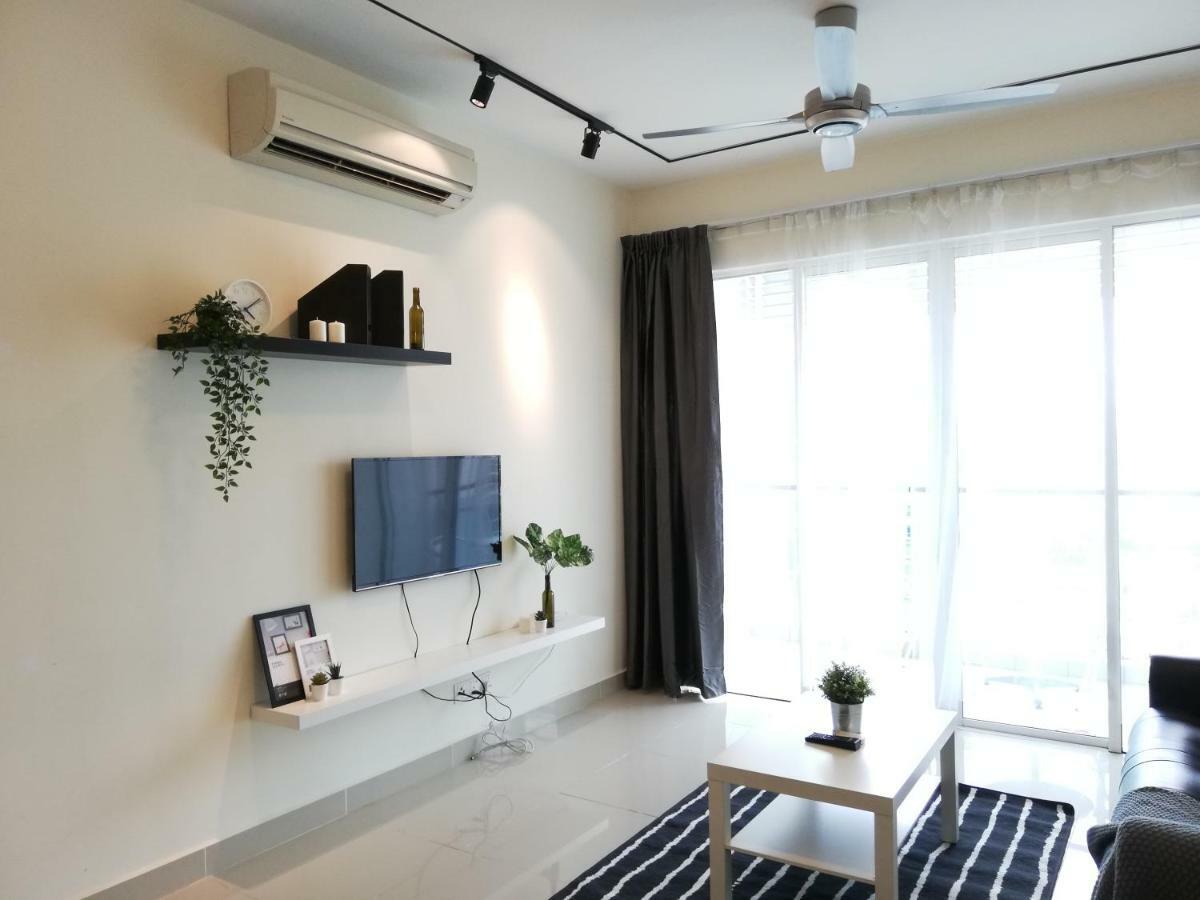 Ara Damansara Oasis Residence, Specious Home 4-8Pax, 8Min Subang Airport, 10Min Sunway Петалинг Джая Екстериор снимка